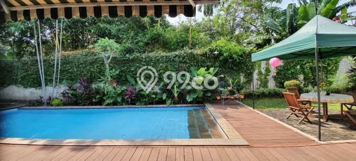For Sale! Luxury House LT 788m2 Desain Modern di Kemang For Sale! Luxury House LT 788m2 Desain Modern di Kemang