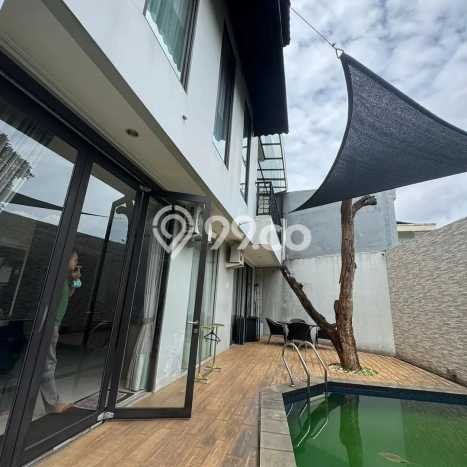 Dijual Rumah Luas Megah Dengan View Eksklusif di Kebagusan, Jakarta Selatan Dijual Rumah Luas Megah Dengan View Eksklusif di Kebagusan, Jakarta Selatan