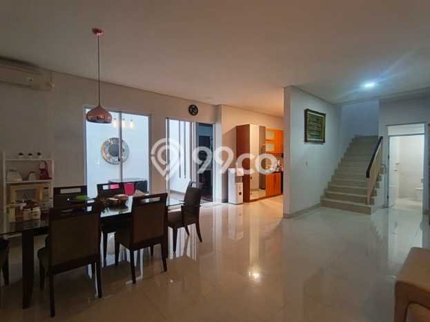 Rumah Elit LB 240m2 Siap Huni Desain Elegan di Galaxy, Bekasi Rumah Elit LB 240m2 Siap Huni Desain Elegan di Galaxy, Bekasi