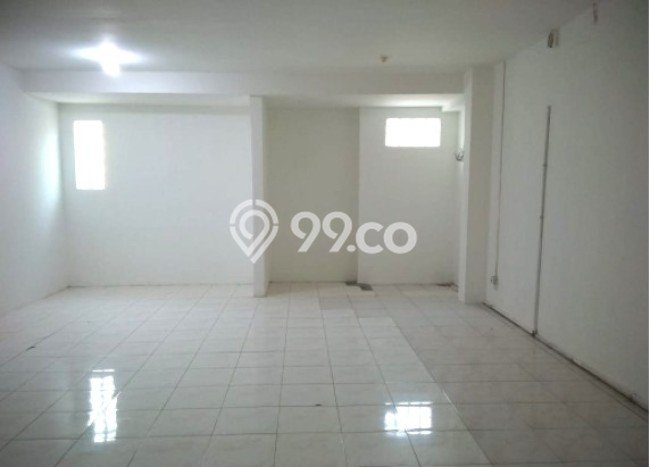 Ruko Dijual di Jakarta Timur LT 58m2 & LB 120m2 Lokasi Terbaik! Ruko Dijual di Jakarta Timur LT 58m2 & LB 120m2 Lokasi Terbaik!