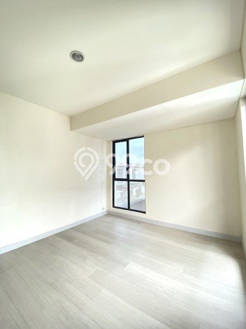 Rumah Luxury Modern Tanpa Renovasi di Jakarta Garden City Jakarta Timur Rumah Luxury Modern Tanpa Renovasi di Jakarta Garden City Jakarta Timur