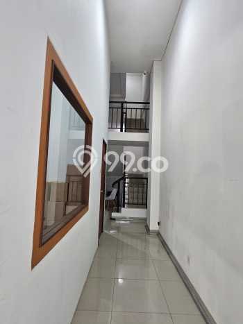 Disewakan Ruko di Kawasan Ramai Jakarta Garden City Luas 227m2 Disewakan Ruko di Kawasan Ramai Jakarta Garden City Luas 227m2