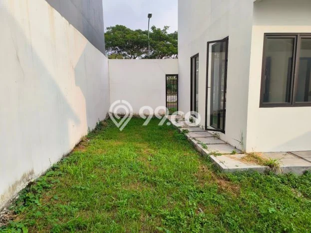 For Sale Rumah Elit Exclusive di Cakung, Jakarta Timur For Sale Rumah Elit Exclusive di Cakung, Jakarta Timur