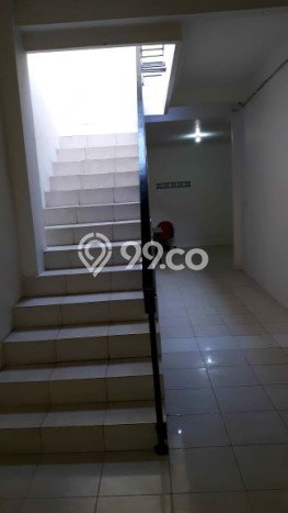 Dijual Rumah 4 Kamar Lokasi Ideal Nyaman dan Strategis di Kemayoran Dijual Rumah 4 Kamar Lokasi Ideal Nyaman dan Strategis di Kemayoran