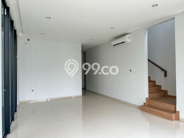 Rumah Luxury Modern Tanpa Renovasi di Lebak Bulus Jakarta Selatan Rumah Luxury Modern Tanpa Renovasi di Lebak Bulus Jakarta Selatan