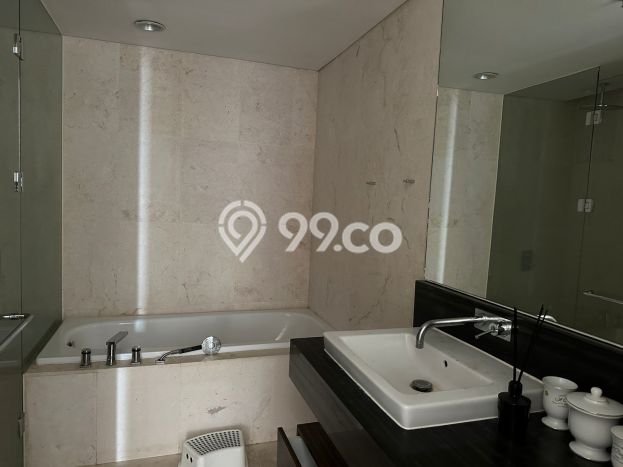 Hunian Apartemen High-Class untuk Dijual di Jakarta Selatan dengan 3 BR & 3 Kamar Mandi Hunian Apartemen High-Class untuk Dijual di Jakarta Selatan dengan 3 BR & 3 Kamar Mandi