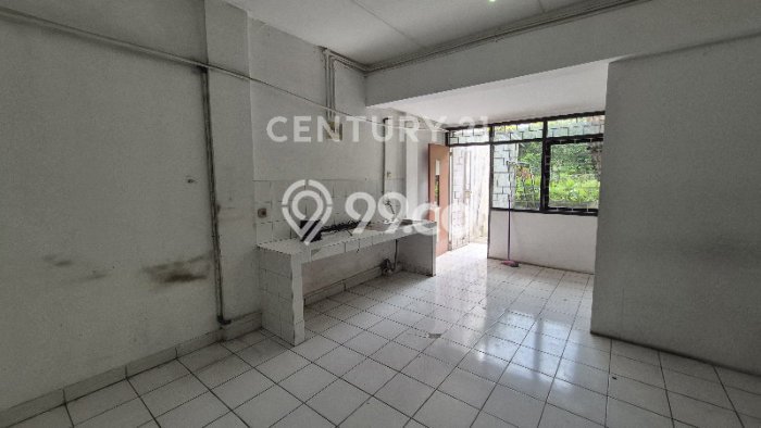 FOR RENT! Ruko di Setra Duta Cocok untuk Bisnis 250m2 FOR RENT! Ruko di Setra Duta Cocok untuk Bisnis 250m2