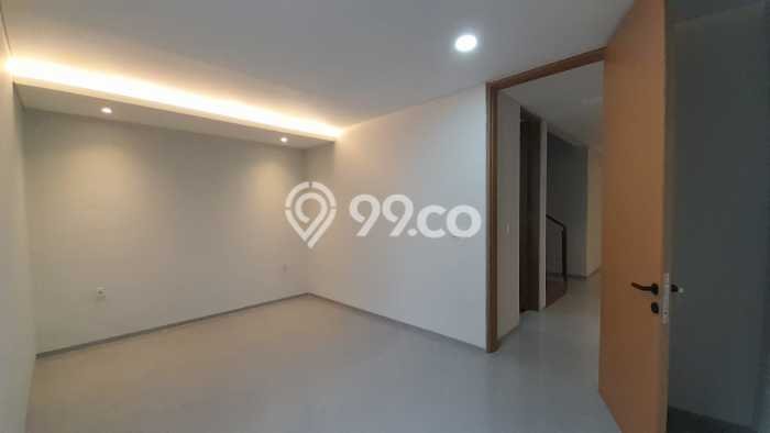 Rumah Elit Modern Tanpa Renovasi di Setra Duta Bandung Rumah Elit Modern Tanpa Renovasi di Setra Duta Bandung