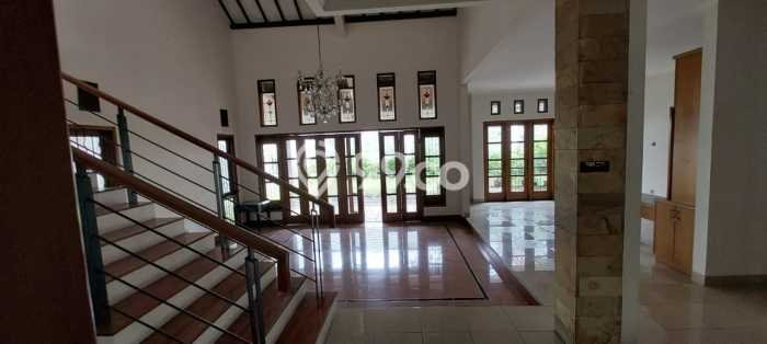 Rumah Bagus Siap Huni Di Sukasari Luas 375m2 Lokasi Strategis Rumah Bagus Siap Huni Di Sukasari Luas 375m2 Lokasi Strategis