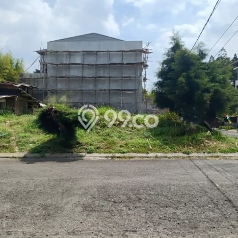 Kavling Tanah untuk Dijual di Setra Duta, Bandung, Luas 424m2 Kavling Tanah untuk Dijual di Setra Duta, Bandung, Luas 424m2