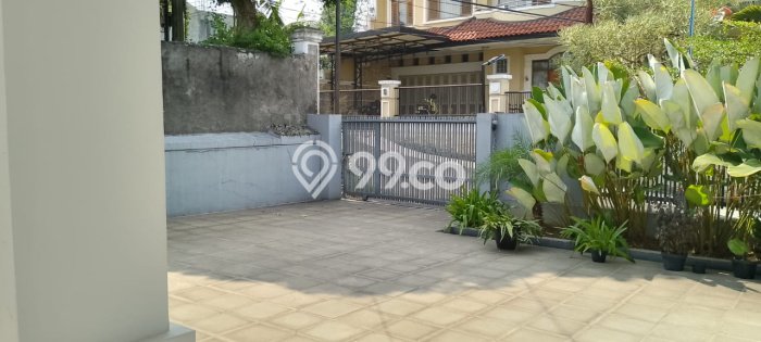 Disewakan! Rumah 6 Kamar Tidur &
4 Kamar Mandi di Setra Murni, Bandung Disewakan! Rumah 6 Kamar Tidur &
4 Kamar Mandi di Setra Murni, Bandung