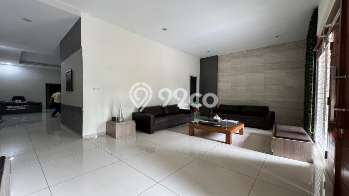 Hunian Mewah Dijual LT 310m2 di Kelapa Gading, Jakarta Utara Hunian Mewah Dijual LT 310m2 di Kelapa Gading, Jakarta Utara