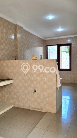 Rumah Mewah Siap Huni LT 200m2 di Kelapa Gading, Jakarta Utara Rumah Mewah Siap Huni LT 200m2 di Kelapa Gading, Jakarta Utara