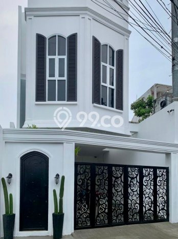 Hunian Elit LB 300m2 Siap Pakai Desain Elegan di Kemang, Jakarta Selatan Hunian Elit LB 300m2 Siap Pakai Desain Elegan di Kemang, Jakarta Selatan