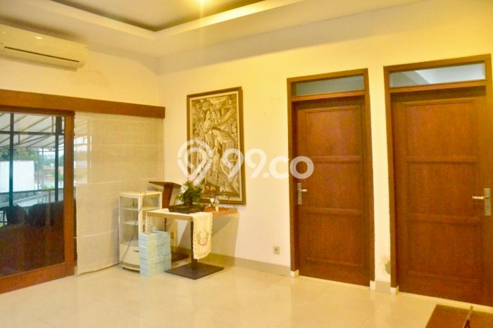 Rumah Elit Modern Siap Huni di Kemang Jakarta Selatan Rumah Elit Modern Siap Huni di Kemang Jakarta Selatan