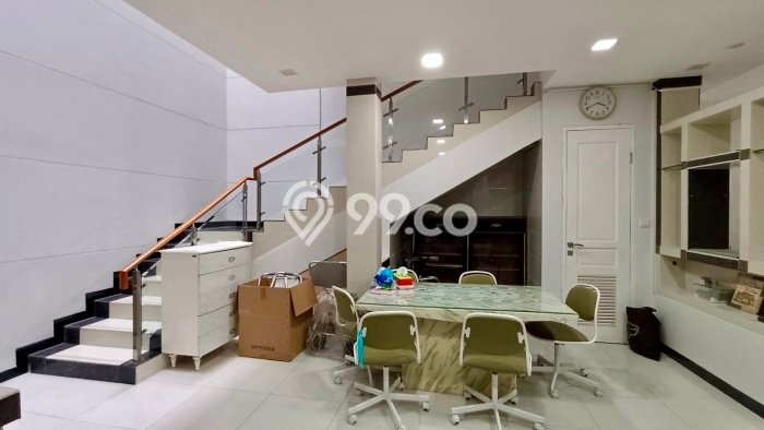 Dijual Hunian Mewah dengan Fasilitas Sekitar Komplit di Kelapa Gading, Jakarta Utara Dijual Hunian Mewah dengan Fasilitas Sekitar Komplit di Kelapa Gading, Jakarta Utara