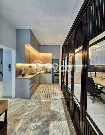 Unit Komersial Disewakan di Jakarta Utara Area Strategis Harga Kompetitif Unit Komersial Disewakan di Jakarta Utara Area Strategis Harga Kompetitif
