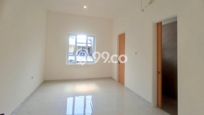 Rumah Strategis Modern Lb 125m2 di Kelapa Gading, Jakarta Utara Rumah Strategis Modern Lb 125m2 di Kelapa Gading, Jakarta Utara
