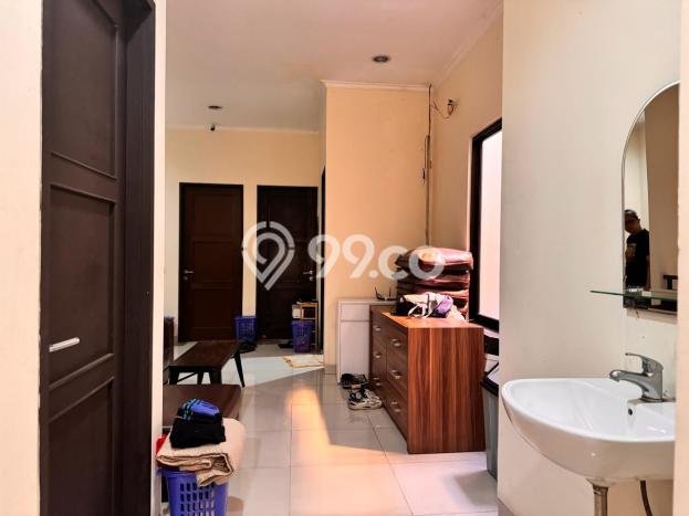 FOR SALE Kost 10 Kamar, 5 Kamar Mandi di Kelapa Dua, Tangerang, Luas 200m2 FOR SALE Kost 10 Kamar, 5 Kamar Mandi di Kelapa Dua, Tangerang, Luas 200m2