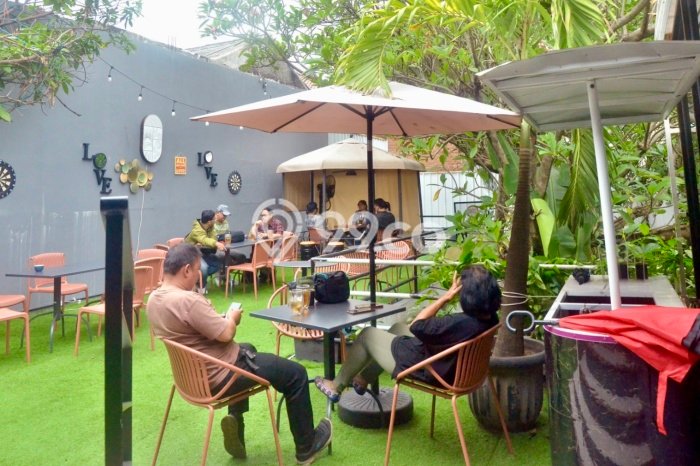 Rumah Elit Modern Siap Huni di Kemang Jakarta Selatan Rumah Elit Modern Siap Huni di Kemang Jakarta Selatan