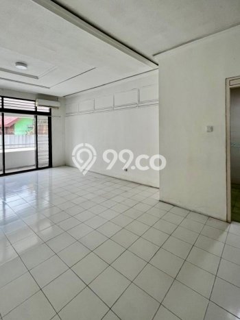 Dijual Rumah Premium dengan Fasilitas Sekitar Komplit di Mampang Prapatan, Jakarta Selatan Dijual Rumah Premium dengan Fasilitas Sekitar Komplit di Mampang Prapatan, Jakarta Selatan