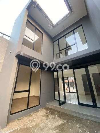 Rumah Minimalis 4 KT di Suvarna Sutera Tangerang Rumah Minimalis 4 KT di Suvarna Sutera Tangerang