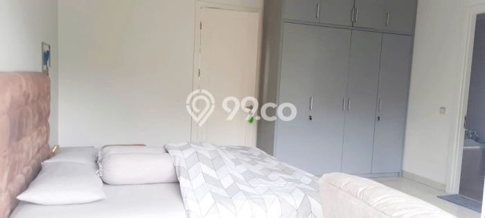 INVESTASI TEPAT! Rumah area , LT 200m2m² Bangunan 200m2m² INVESTASI TEPAT! Rumah area , LT 200m2m² Bangunan 200m2m²