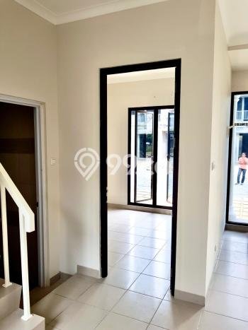 Dijual Hunian Rumah Terawat 3 KT di Gading Serpong, Tangerang Dijual Hunian Rumah Terawat 3 KT di Gading Serpong, Tangerang