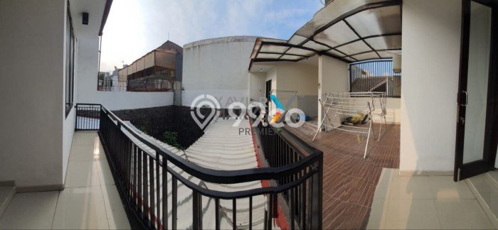 Jual Rumah Luas Megah Dengan View Eksklusif di Araya, Malang Jual Rumah Luas Megah Dengan View Eksklusif di Araya, Malang