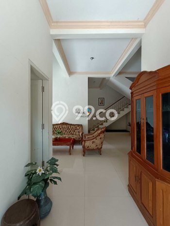 For Sale! Luxury House LT 295m2 Desain Elegan di Araya For Sale! Luxury House LT 295m2 Desain Elegan di Araya