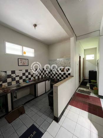 Unit Komersial Dijual di Malang LT 1062m2 & LB 480m2 Unit Komersial Dijual di Malang LT 1062m2 & LB 480m2