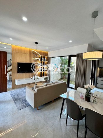 Hot Offer Hunian Mewah Ideal dan Luas di Singosari, Malang Hot Offer Hunian Mewah Ideal dan Luas di Singosari, Malang