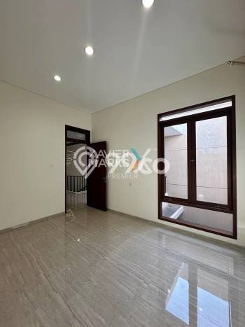Hunian Elit LB 260m2 Siap Huni Desain Elegan di Araya, Malang Hunian Elit LB 260m2 Siap Huni Desain Elegan di Araya, Malang