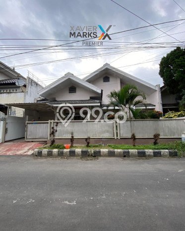 Hunian Mewah LB 150m2 Siap Pakai Desain Elegan di Sulfat, Malang Hunian Mewah LB 150m2 Siap Pakai Desain Elegan di Sulfat, Malang