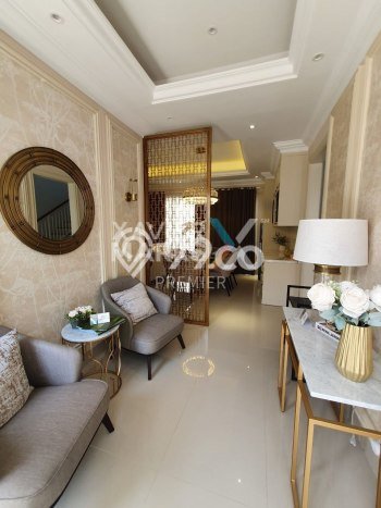 Rumah Luxury Modern Siap Huni di Soekarno Hatta Malang Rumah Luxury Modern Siap Huni di Soekarno Hatta Malang