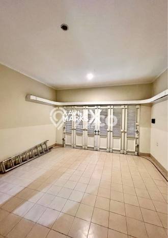 Hunian Mewah Dijual LT 375m2 di Blimbing, Malang Hunian Mewah Dijual LT 375m2 di Blimbing, Malang