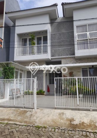 Jual Rumah Favorit Siap Huni LB 350m2 di Dau, Malang Jual Rumah Favorit Siap Huni LB 350m2 di Dau, Malang