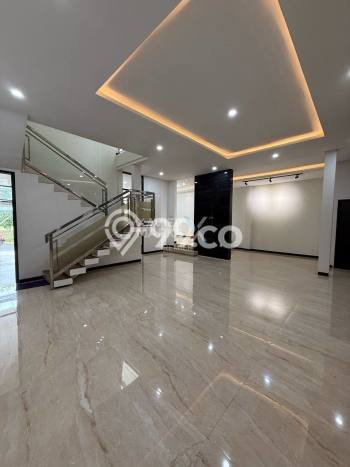 Dijual Rumah Luas Elegan Dengan View Eksklusif di Araya, Malang Dijual Rumah Luas Elegan Dengan View Eksklusif di Araya, Malang