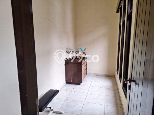 Rumah Mewah LB 467m2 Siap Pakai Desain Elegan di Malang Kota, Malang Rumah Mewah LB 467m2 Siap Pakai Desain Elegan di Malang Kota, Malang