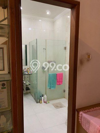 Rumah Strategis Modern Lb 239m2 di Blimbing, Malang Rumah Strategis Modern Lb 239m2 di Blimbing, Malang