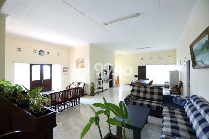Vila di , Luas 622m2m², Lokasi Strategis Vila di , Luas 622m2m², Lokasi Strategis