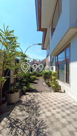 For Sale! Premium House LT 506m2 Desain Modern di Dieng Tidar For Sale! Premium House LT 506m2 Desain Modern di Dieng Tidar