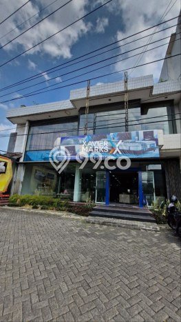 Unit Komersial Tersedia di Malang Kota Spesifikasi LB 350m2 Unit Komersial Tersedia di Malang Kota Spesifikasi LB 350m2