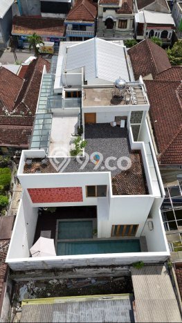 For Sale Rumah Mewah Exclusive di Klojen, Malang For Sale Rumah Mewah Exclusive di Klojen, Malang