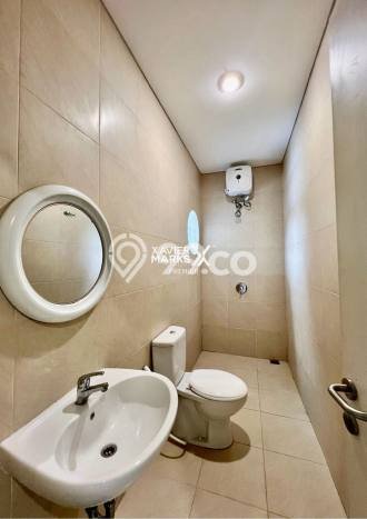 Rumah Elit Modern Tanpa Renovasi di Soekarno Hatta Malang Rumah Elit Modern Tanpa Renovasi di Soekarno Hatta Malang
