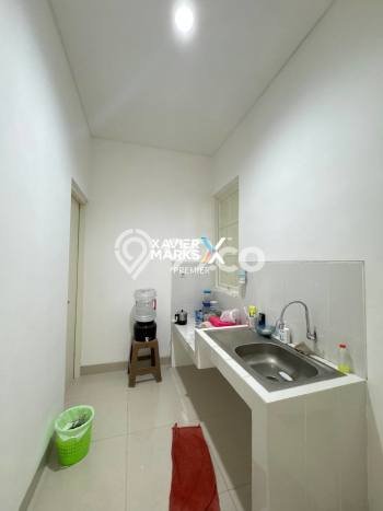 Rumah Eksklusif Siap Huni LT 180m2 di Kedungkandang, Malang Rumah Eksklusif Siap Huni LT 180m2 di Kedungkandang, Malang
