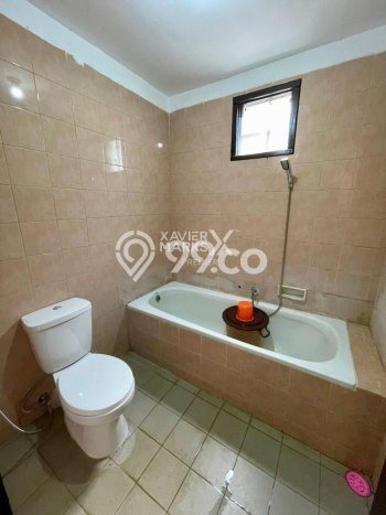 Cocok Untuk Investasi! Dijual Kost di Dieng Tidar 10 Kamar Cocok Untuk Investasi! Dijual Kost di Dieng Tidar 10 Kamar