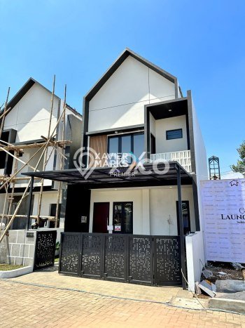 Hot Offer Hunian Mewah Ideal dan Luas di Singosari, Malang Hot Offer Hunian Mewah Ideal dan Luas di Singosari, Malang