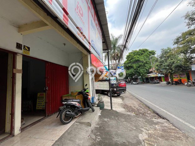 Ruko Dijual di Malang LT 60m2 & LB 120m2 Lokasi Terbaik! Ruko Dijual di Malang LT 60m2 & LB 120m2 Lokasi Terbaik!