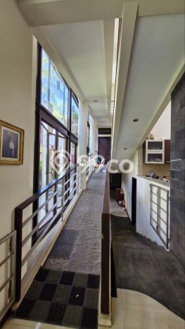Jual Rumah Mewah Megah Dengan View Cantik di Dieng Tidar, Malang Jual Rumah Mewah Megah Dengan View Cantik di Dieng Tidar, Malang